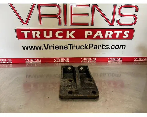 Engine Mounts CUMMINS ISX Vriens Truck Parts