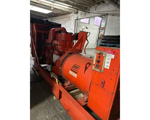 Cummins KT-19 Engine Assembly