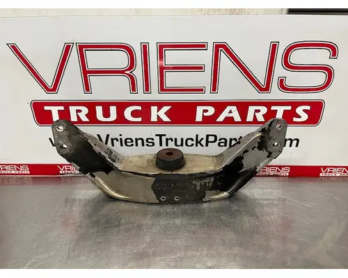 Engine Mounts CUMMINS KENWORTH / PETERBILT Vriens Truck Parts