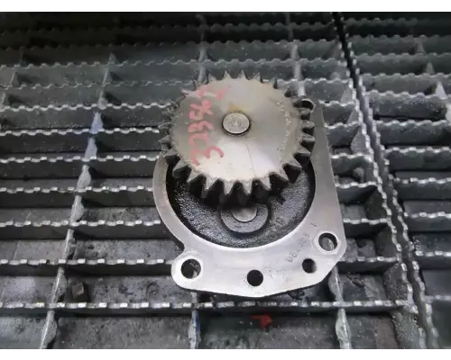 Cummins L10 Oil Pump