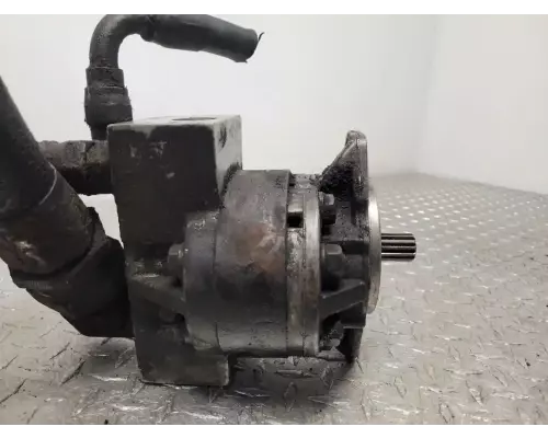 Cummins L10 Power Steering Pump