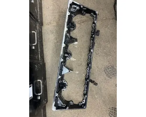 Cummins L10 Valve Cover