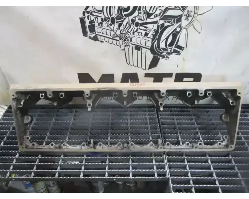 Cummins L10 Valve Cover