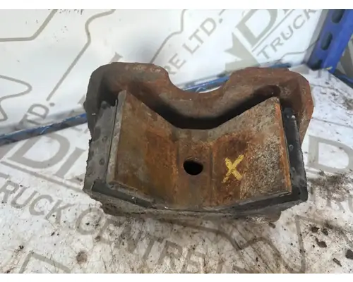 Cummins M11 / ISM 10.8 Engine Mounts