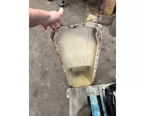 Cummins M11 celect+ Oil Pan