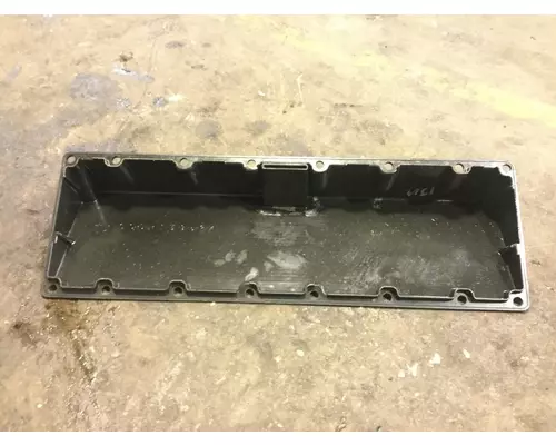 Cummins M11 Engine Valve Cover