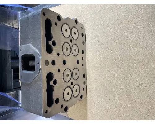 Cummins N-14 Cylinder Head