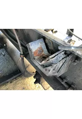 Cummins N14 CELECT+ Engine Mounts