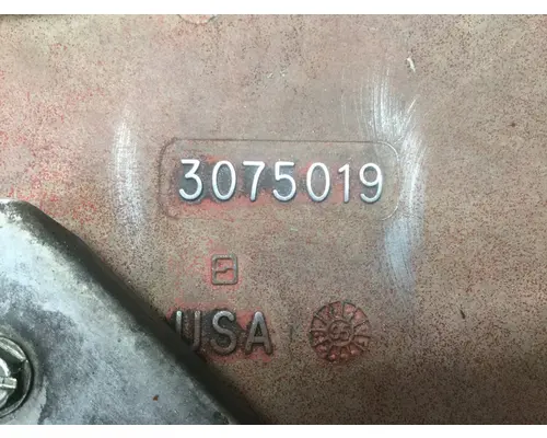 Cummins N14 CELECT+ Engine Valve Cover