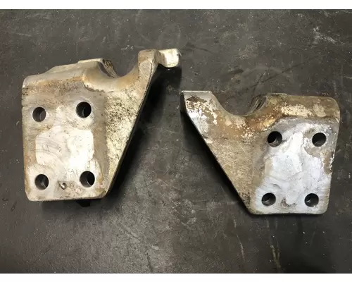 Cummins N14 CELECT Engine Mounts