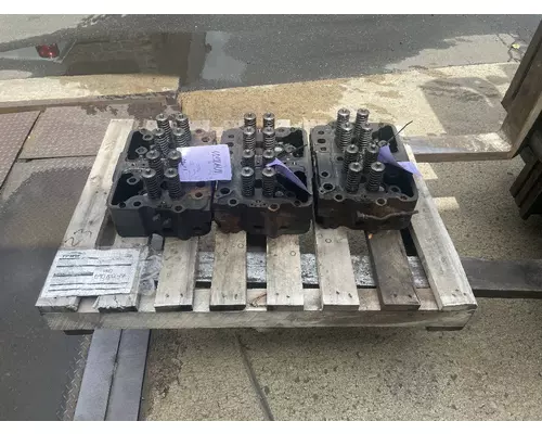 Cummins N14 Cylinder Head