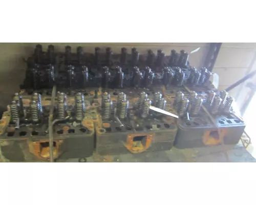 Cummins N14 Cylinder Head