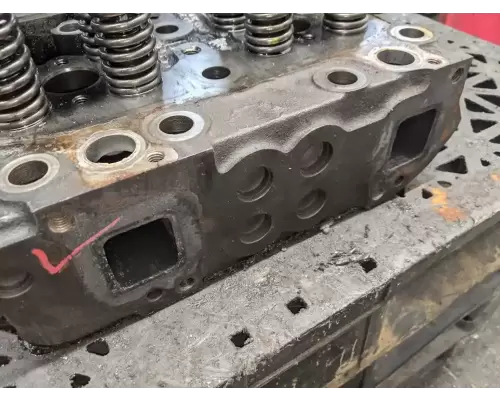 Cummins N14 Cylinder Head