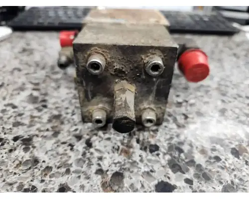 Cummins N14 Engine Parts, Misc.