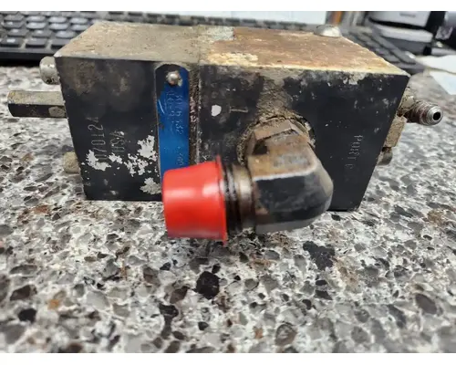 Cummins N14 Engine Parts, Misc.