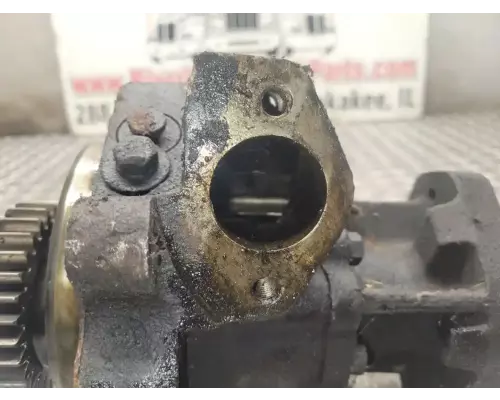 Cummins N14 Oil Pump