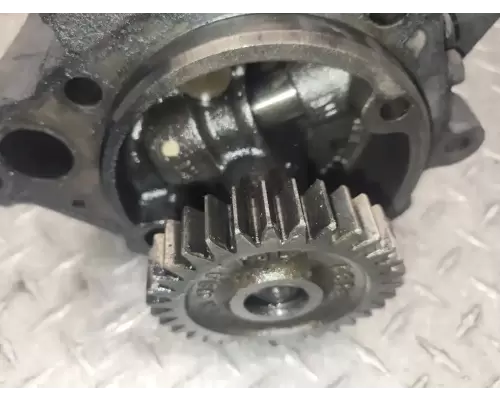 Cummins N14 Oil Pump