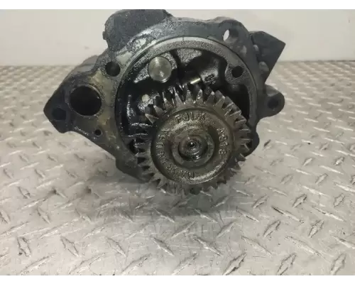 Cummins N14 Oil Pump