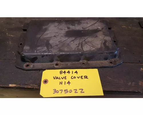 Valve Cover CUMMINS N14 Dales Truck Parts, Inc.