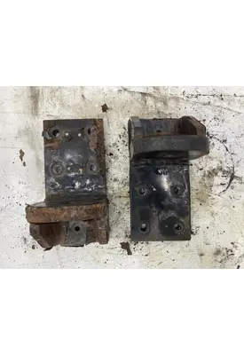 Cummins QSB5.9 Engine Mounts