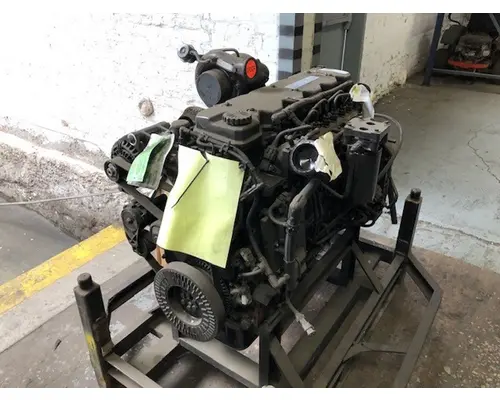 Cummins QSB6.7 Engine Assembly