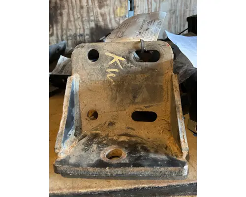 Engine Mounts CUMMINS T800 K &amp; R Truck Sales, Inc.