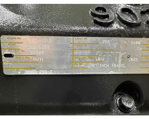 Cummins V903 Engine Assembly