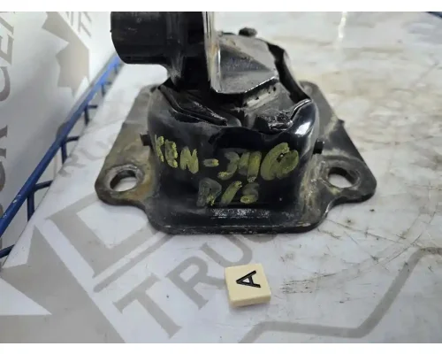 Cummins X15 Engine Mounts