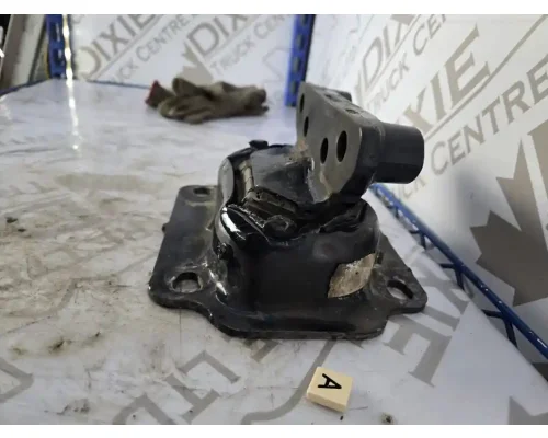 Cummins X15 Engine Mounts