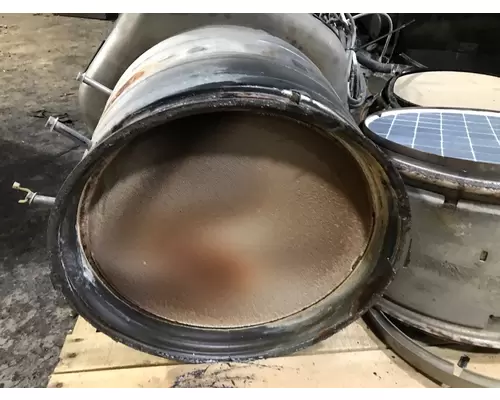 Cummins X15 Exhaust DPF Assembly