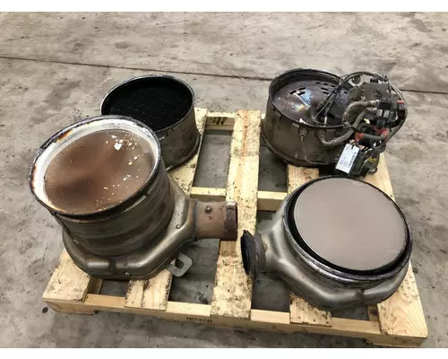 Cummins X15 Exhaust DPF Assembly