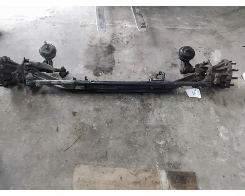 DAIMLER CHRYSLER A 680 331 46 01 AXLE ASSEMBLY, FRONT (STEER)