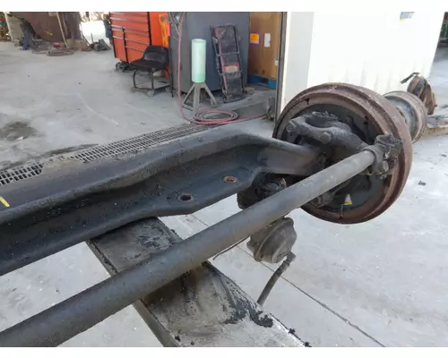 DAIMLER CHRYSLER CANNOT BE IDENTIFIED AXLE ASSEMBLY, FRONT (STEER)
