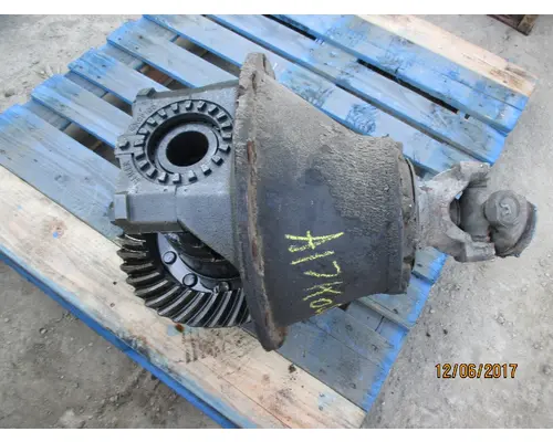DANA-IHC N175R410 DIFFERENTIAL ASSEMBLY REAR REAR