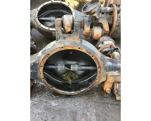 DANA-IHC N340R AXLE HOUSING, REAR (REAR)