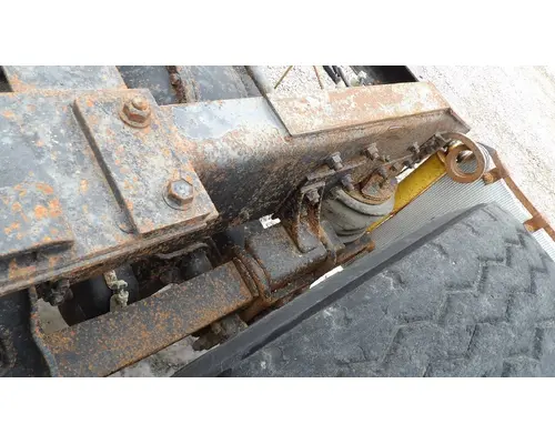 DANA-IHC N400FR321 MATCHED SET REARS