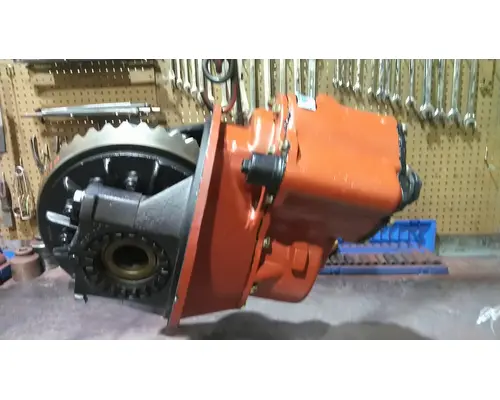 DANA-IHC N400FR410 DIFFERENTIAL ASSEMBLY FRONT REAR