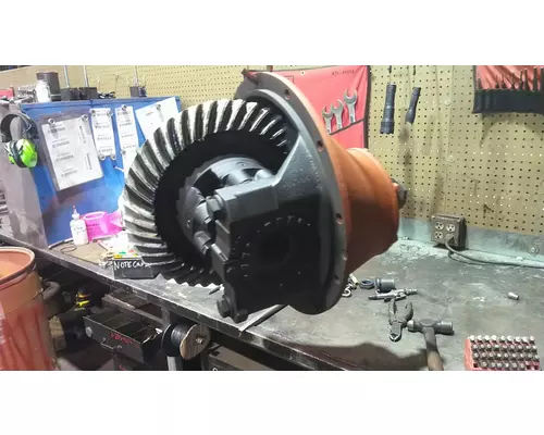 DANA-IHC N400RR373 DIFFERENTIAL ASSEMBLY REAR REAR