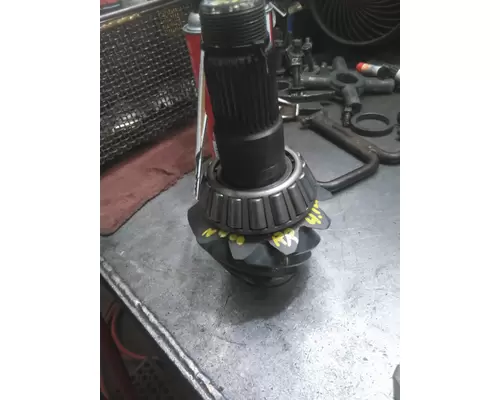 DANA-IHC N400R RING GEAR AND PINION
