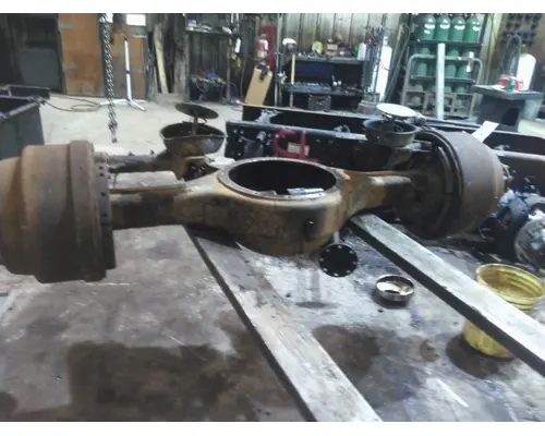 DANA-IHC RA44 AXLE HOUSING, REAR (REAR)