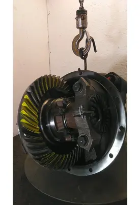 DANA-IHC RA472FR538 DIFFERENTIAL ASSEMBLY FRONT REAR