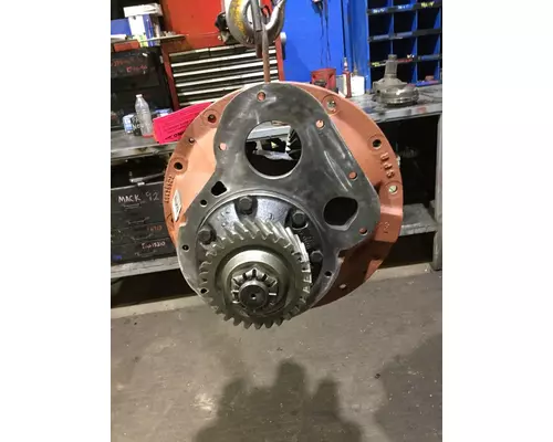 DANA-IHC RA472FR563 DIFFERENTIAL ASSEMBLY FRONT REAR