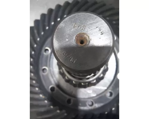 DANA-IHC RA472 RING GEAR AND PINION