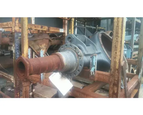 DANA-IHC RA474F AXLE HOUSING, REAR (FRONT)