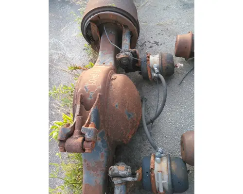 DANA-IHC W230S AXLE HOUSING, REAR (REAR)