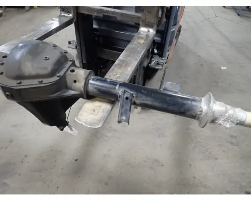 DANA 70U Axle Assembly, Rear