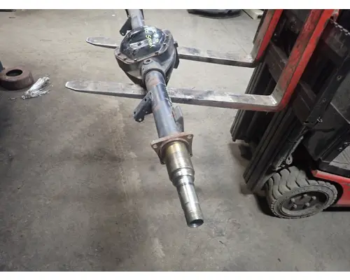 DANA 70U Axle Assembly, Rear