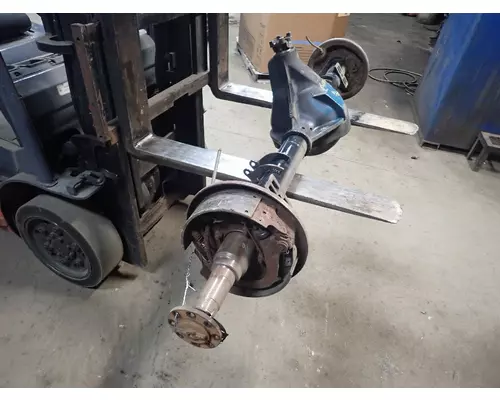 DANA 70 Axle Assembly, Rear