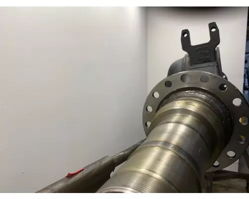DANA D40-156 Axle Housing (Rear)