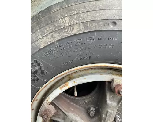 DAYTON 22.5 Tire and Rim